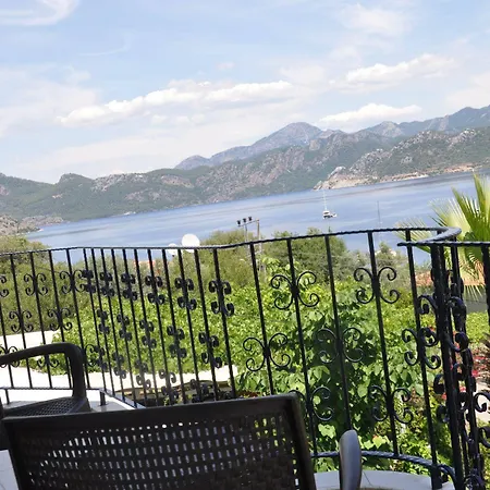 Aparthotel Lacivert Boutique Hotel