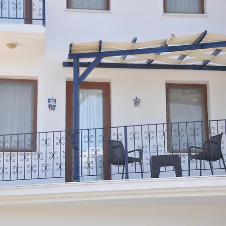 Lacivert Boutique 公寓式酒店 4*