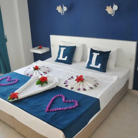 Aparthotel Lacivert Boutique Hotel