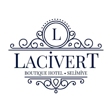 Lacivert Boutique 4*